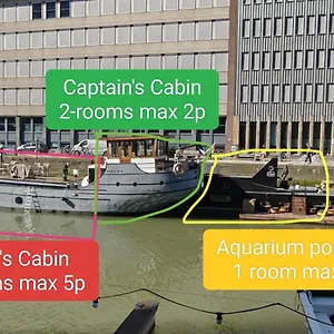  Bateau-hôtel De Coaster & Aquarium Ponton Pays-Bas